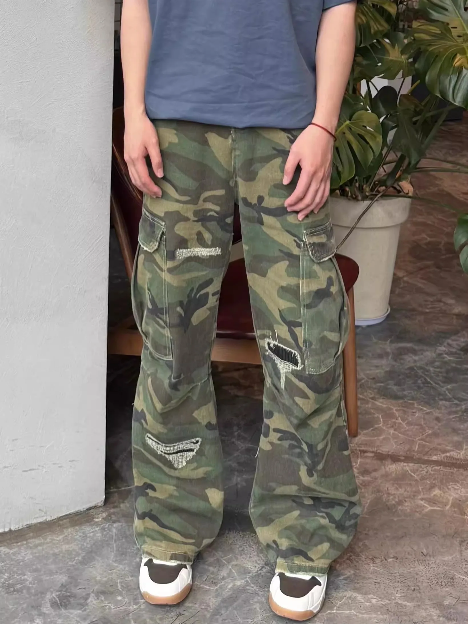 

American Vibe Retro Camouflage Slim Fit Men's Jeans Hip Hop Fake Hole Long Pants Straight Leg Bell Bottoms Youth Casual Wear