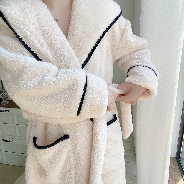 Women\'s New Winter 2022 Nightgown Thicken Warm Flannel Robes M-XL Long Sleeve Hooded Sweet Cute Nightwear Femme Homewear