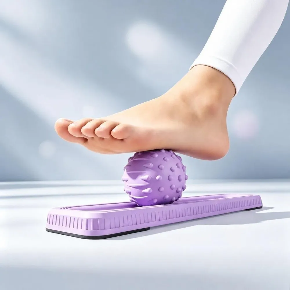 Non-Slip Foot Massage Roller Portable Effective Deep Tissue Massage Ball Acupressure Nodes Relaxing Acupressure Foot Massager