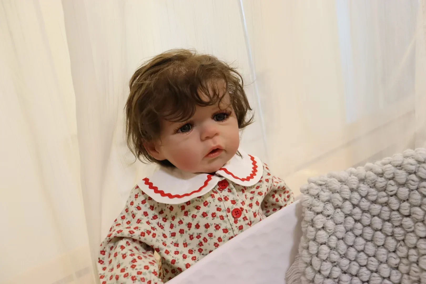 DLS 25 นิ้วตุ๊กตาเด็กทารก Reborn สําเร็จรูป Sandie เป็นภาพด้วยมือ Rooted ผม Original เสื้อผ้าของเล่นสําหรับเด็ก