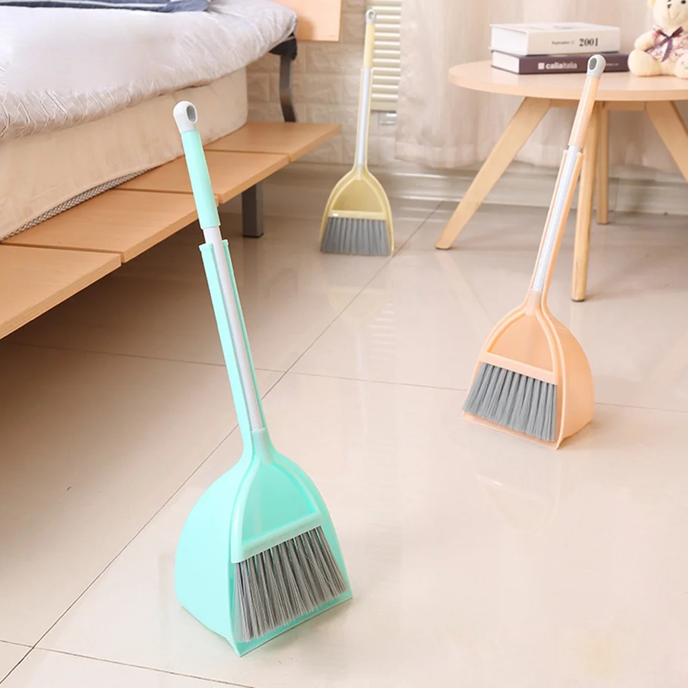 子供用ほうきモップセット ミニ掃除道具 オレンジ 耐久性のあるプラスチック ロールプレイ 屋内 屋外使用 3歳以上