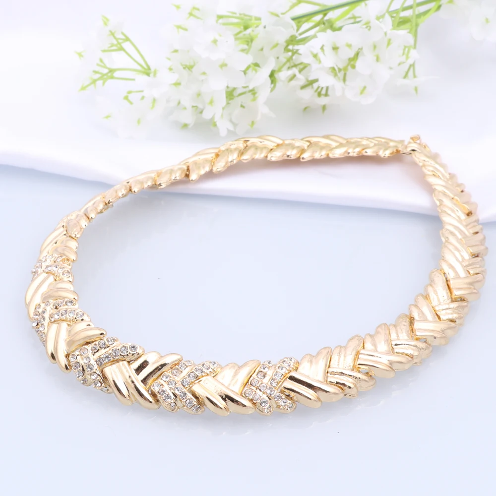 Italian Gold Plated Women Jewelry Set Luxury Design Plant Leaf Necklace Earrings Bracelet Ring Party