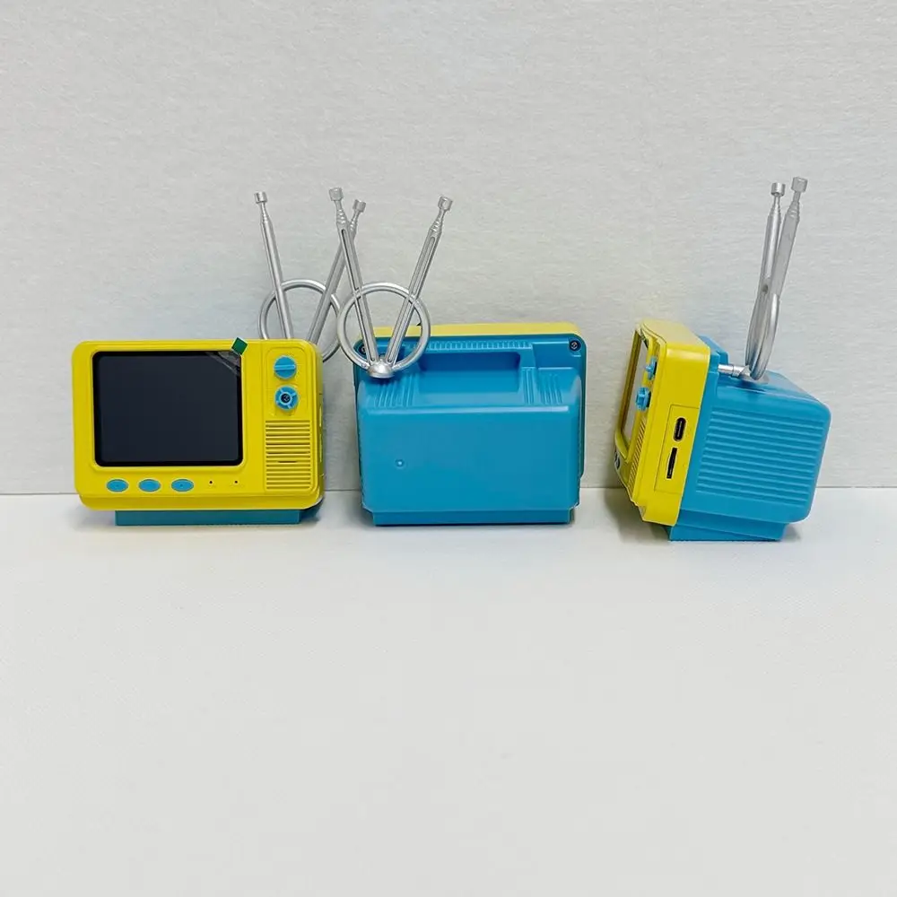 3.0 Inch Screen Retro Bookshelf TV Console Built-in 339 Games Mini Pocket Size Game Console GV300S Wireless Controllers