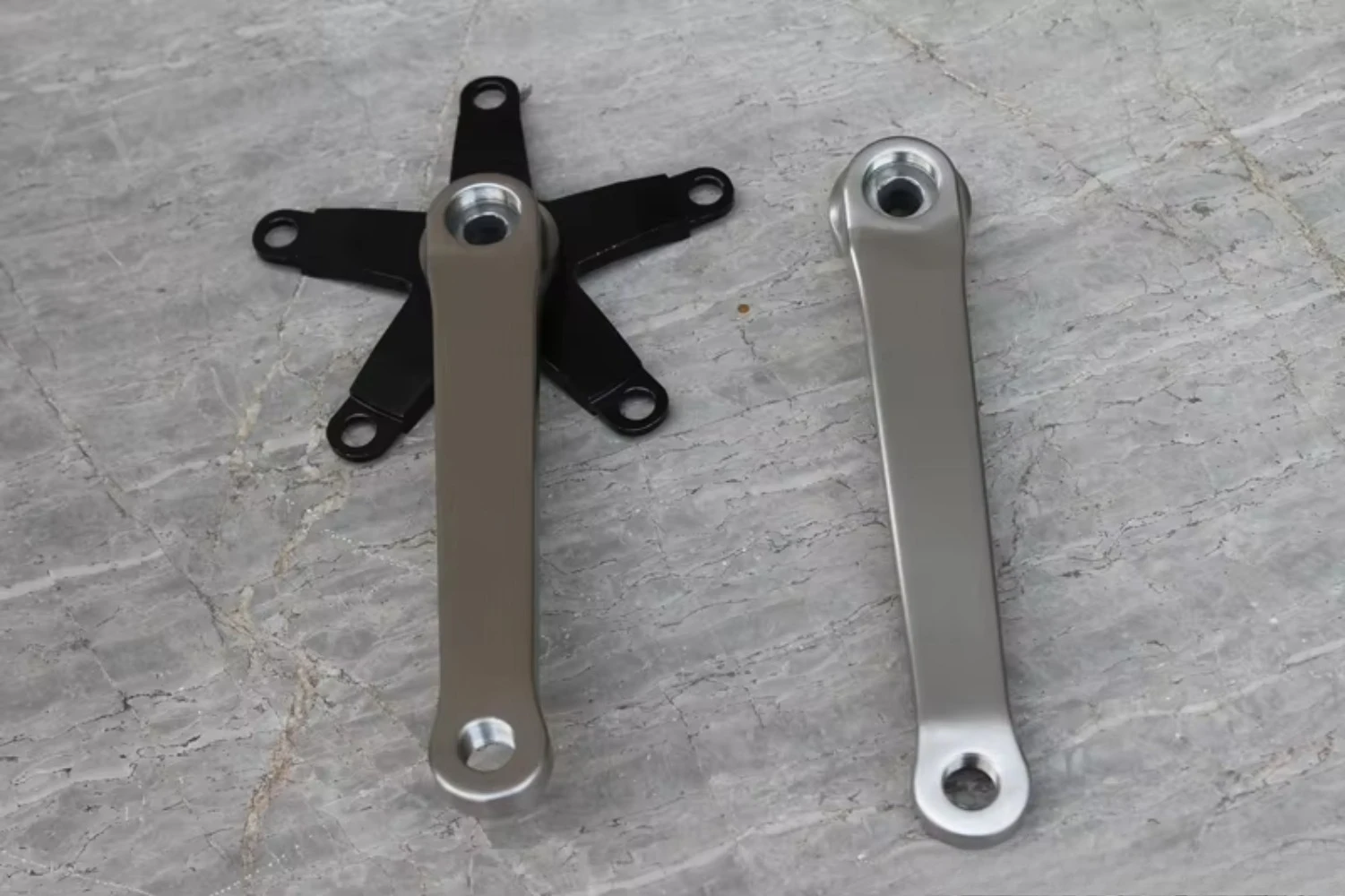 Manivelas de titânio em haste sólida