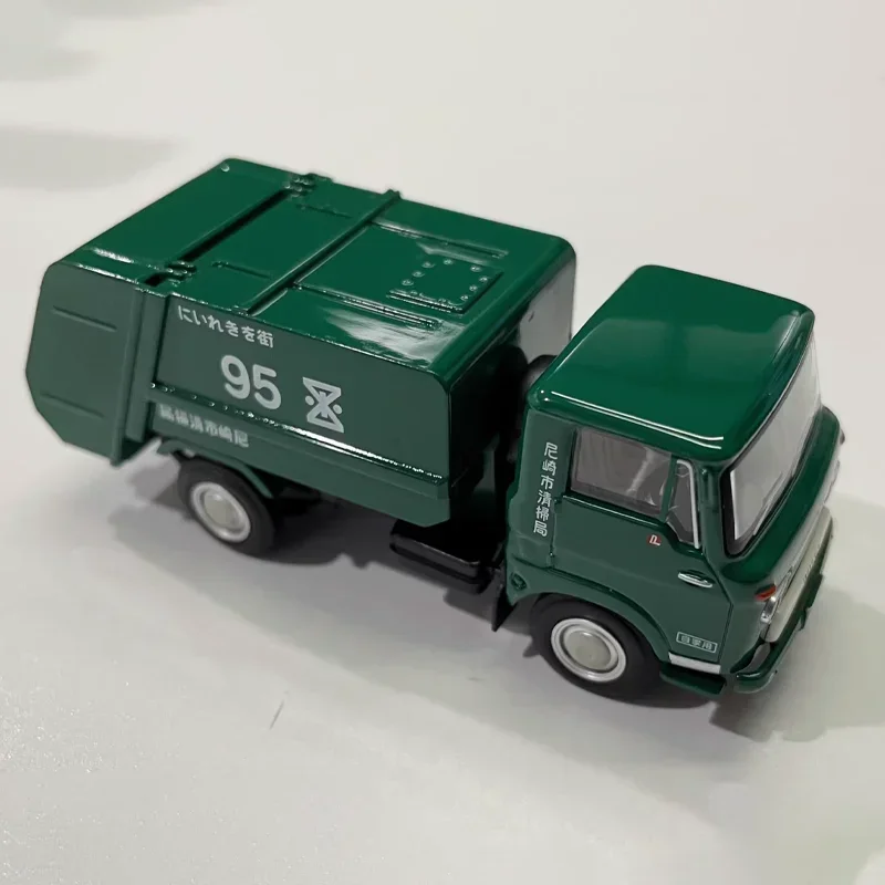 TAKARA TOMY TOMYTEC Tomica 1/64 TLV-208a Isuzu Elf Cleaning Truck  Alloy Toys Motor Diecast Metal Model Gifts