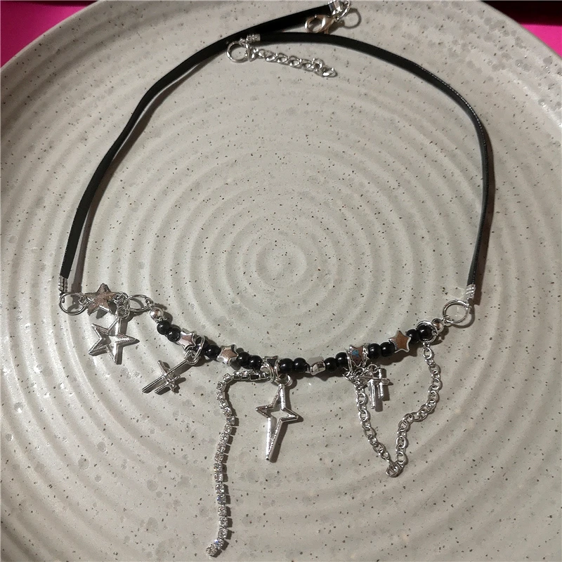Glänzende Kristall Flügel Herz Stern Silber Farbe Choker Halsketten Für Frauen Quaste Strass Kette Halsketten Aussagen Schmuck