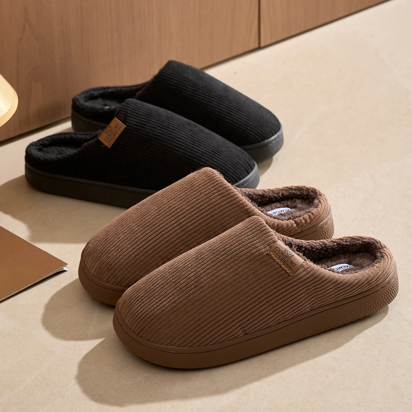 Winter Plush Corduroy Closed-Toe Slippers for Women Men, Thick Fleece Lining Non-Slip Sole Warm House Shoes Cozy Indoor Footwear