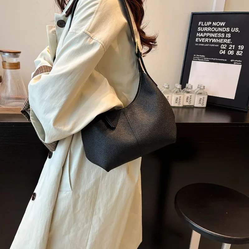 حقيبة تحت الإبط عصرية كاجوال متعددة الاستخدامات حقائب كروس للنساء حقائب كتف محفظة وحقائب يد حقيبة مصممة SUмка Жеenca