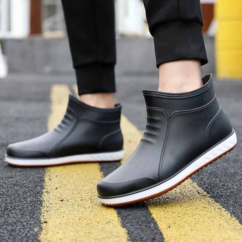 Spring Men Rain Boots Men\'s Comfortable Work Rain Boots Kitchen Non-slip Waterproof Special Shoes Fashion Outdoor Fishing Boots