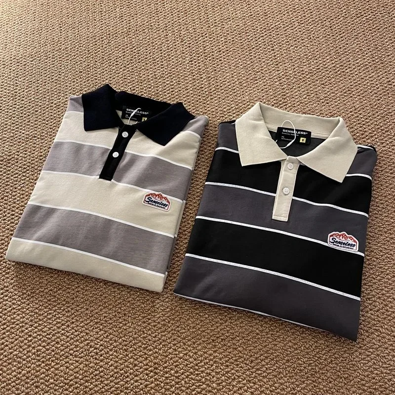 女性のレトロなストライプのTシャツ,原宿のカジュアルな長袖ブラウス,プレッピーのTシャツ,ヒップホップのカップルのための特大のスウェットシャツ