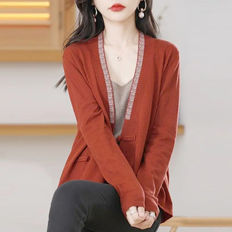 Autunno e inverno maglione allentato con scollo a V retrò con bottoni a Tand giacca da donna a maniche lunghe con scollo a V in stile cinese