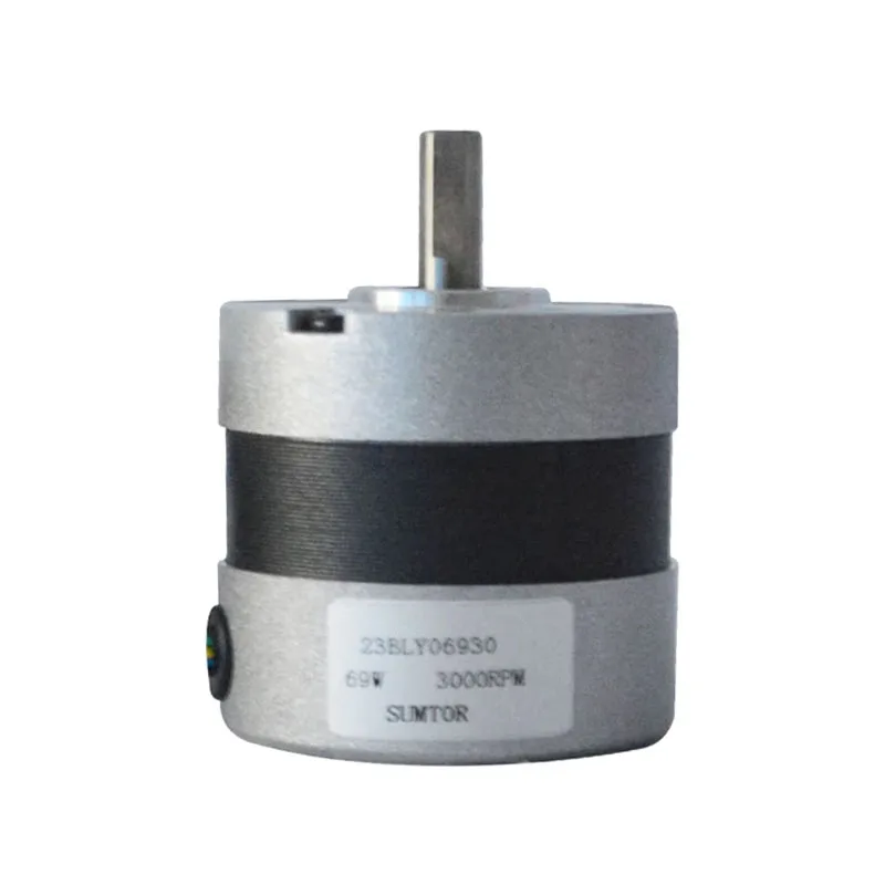 

57BLY06930 Nema 23 3,3 А, 3000 об/мин, бесщеточный двигатель постоянного тока, 69 Вт, с круглым фланцем