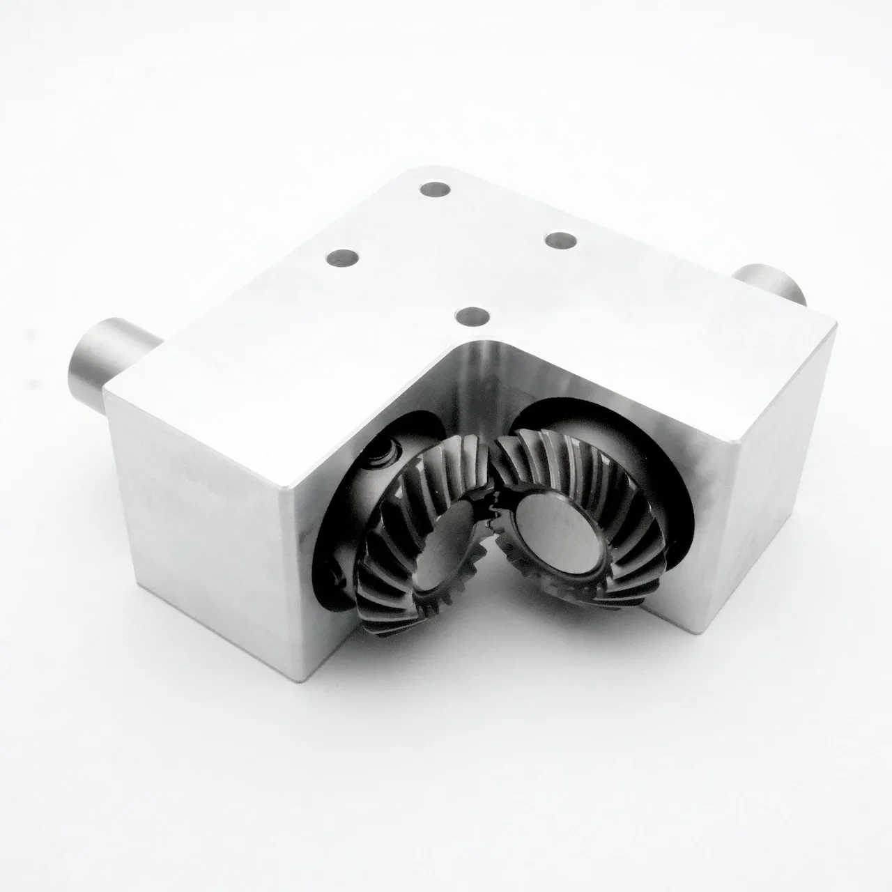 

1: 1 Right Angle Commutator Right Angle Corner Turning Device 1.5M 19T 15mm Spiral Bevel Aluminum Gearbox