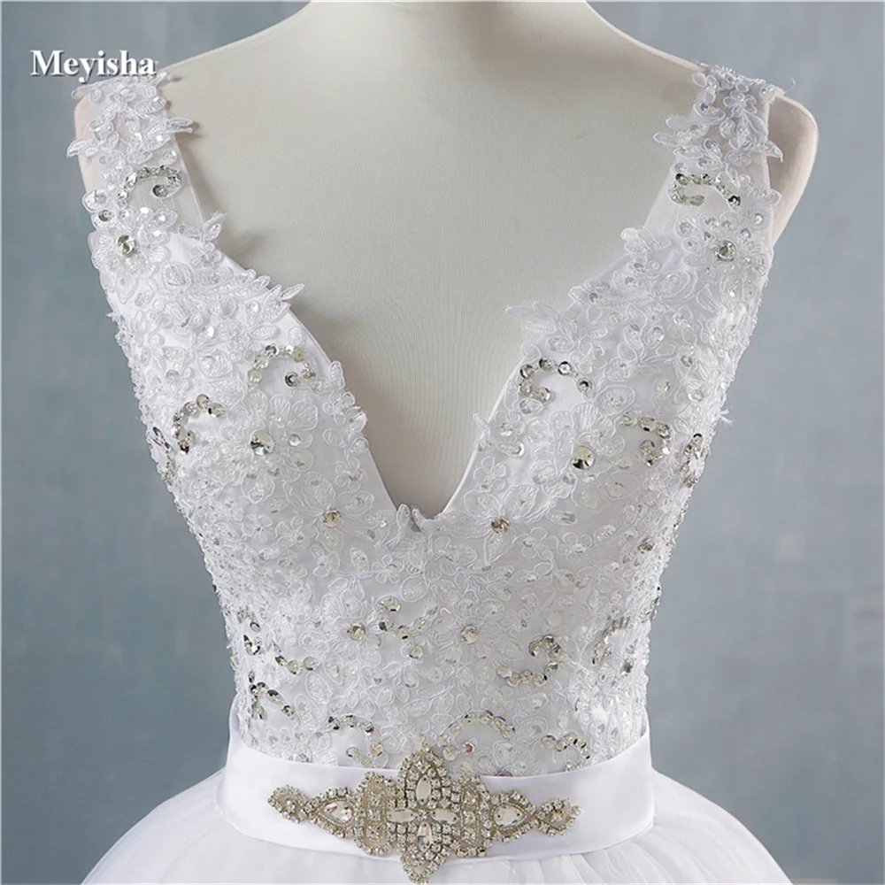 ZJ9172 Customized 2025 New V Neck White Vintage Wedding Dresses for Brides Dress Plus Size Beads Crystal Tulle Floor Length image 6