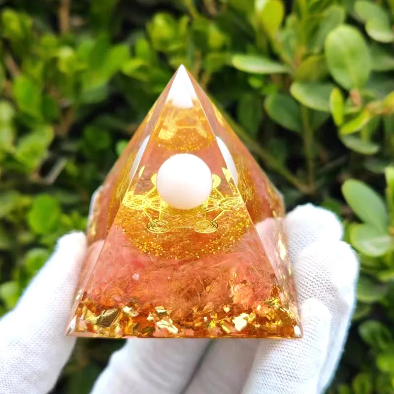 Pyramid Crystal Gravel Epoxy Resin Home Desktop Handmade Ornaments Gift Auspicious Feng Shui