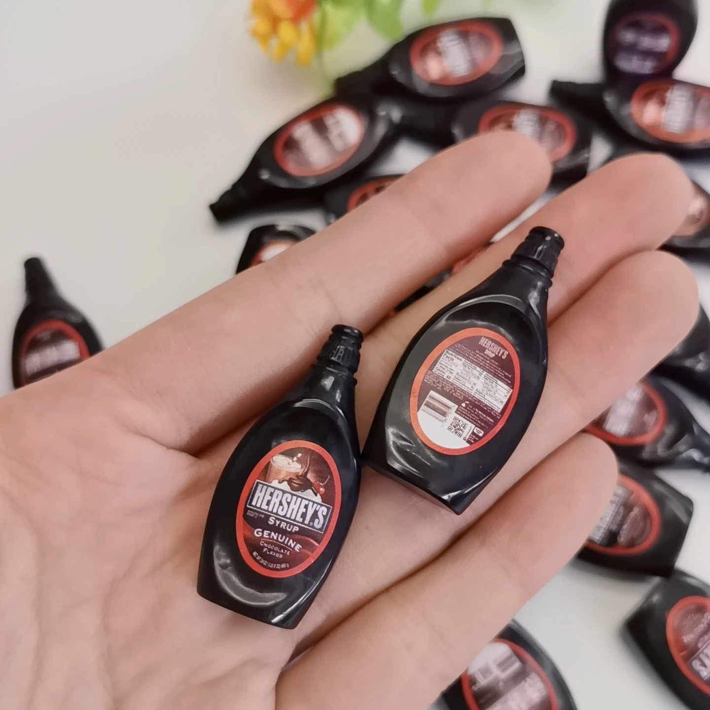 Harz Miniatur Puppenhaus Marmelade Schokoladenflasche Modell für Puppenfutter Zubehör Spielzeug