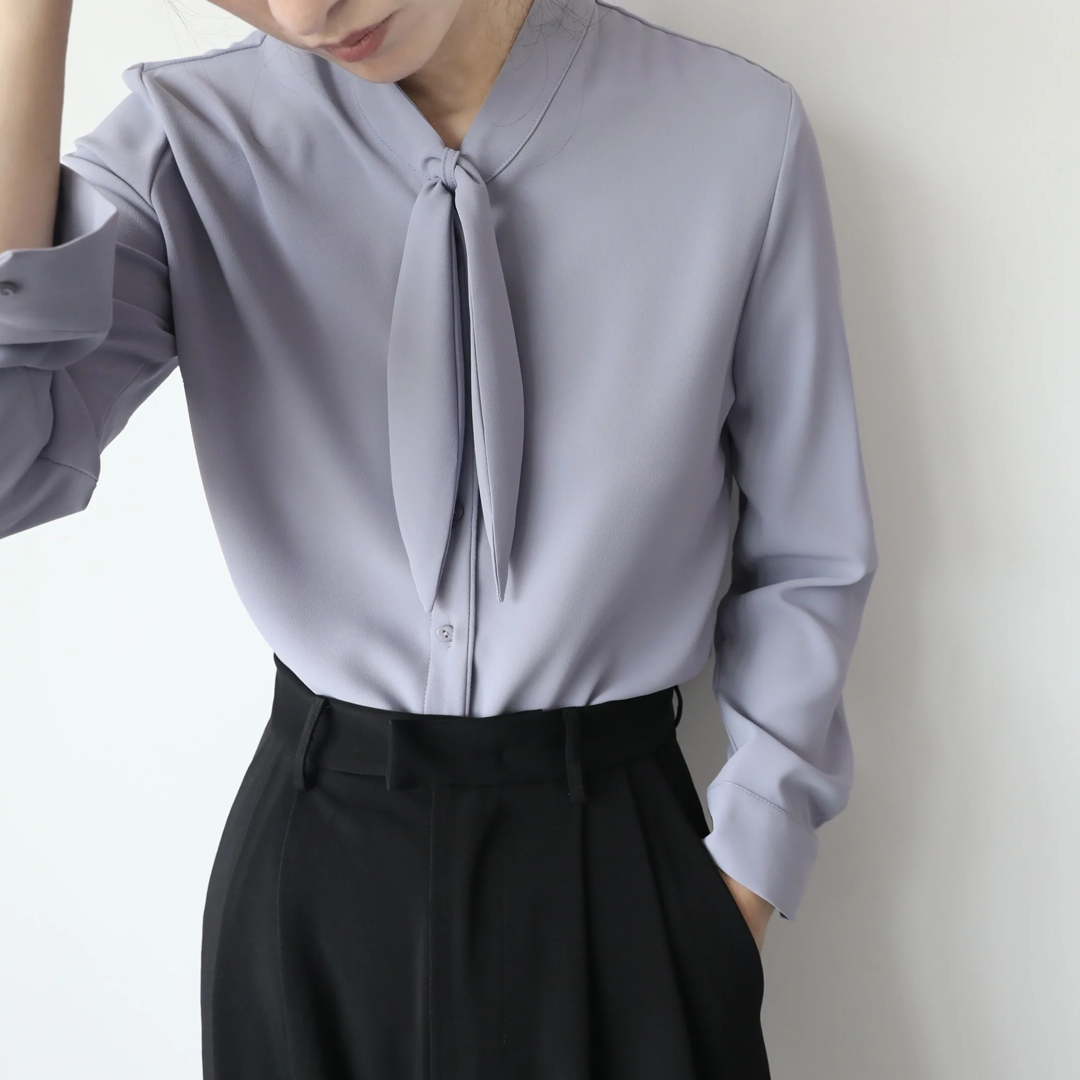 

Новинка: Женский длинный сарафан фиолетового цвета с дизайнерским поясом, элегантный однотонный топ для деловых встреч и повседневной носки.