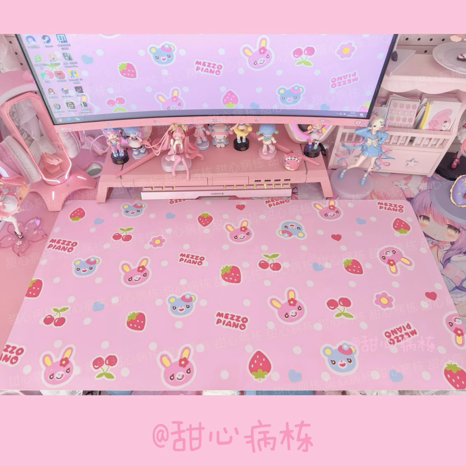 Japanese MP Cartoon Printed Table Pad Cute Placemat Game Accessory Mouse Pad Commuting Lady Office Desk Mat Sweet Girl Mat