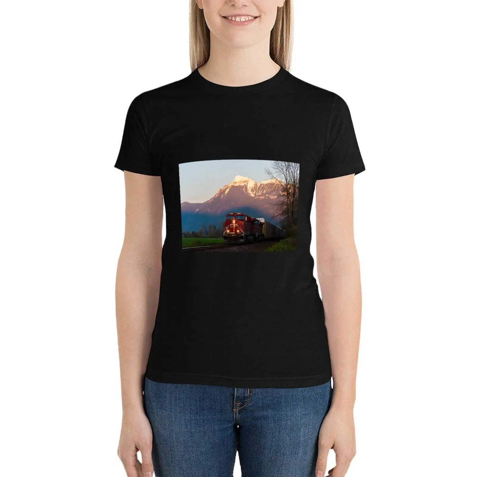 

Canadian Pacific westbound under Mt. Cheam in Chilliwack B.C. T-Shirt oversized tops white t shirts for Women