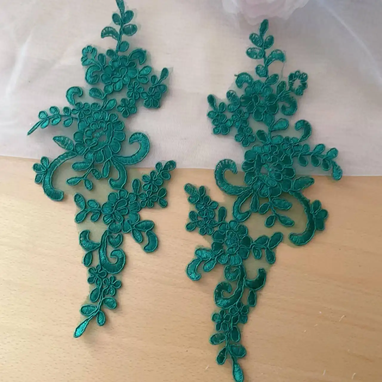 10 Stück/5 Paar. Hochwertige Randspitze verspiegelte Blumen. Hochzeitskleid Hochzeitsschuhe Kopfschmuck DIY Nähzubehör RS2506253 – Detail 4