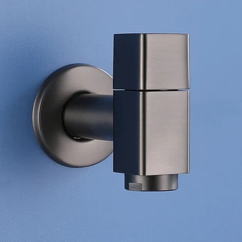 ปืนทองแดงทั้งหมด ไม้ถูพื้นสีเทา ก๊อกน้ําสระว่ายน้ํา เปิดเร็ว ระบายความร้อนเดี่ยว ก๊อกน้ําระเบียงป้องกันน้ํากระเซ็น หัวฉีดน้ํา ติดผนัง ในครัวเรือน