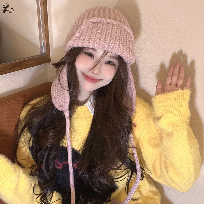 Hand-knitted woolen pullover hat women autumn and winter Korean warm ear protection hat windproof Lei Feng bomber with strap