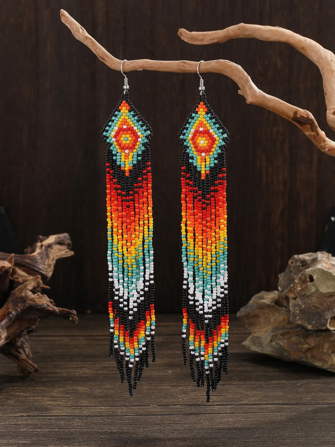 

2025 Handmade Bead Earring Tassel Originality Gradient Design Hand Knitting Bohemia Beaded Earrings for Women