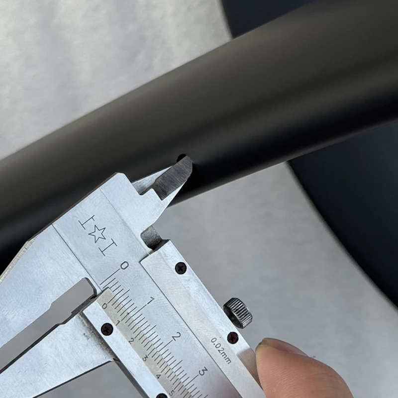 Carbon-Rennradfelge 700C 410g Matt-Finish 45mm 50mm 60mm 24 Löcher Tubeless Clincher Kompatibel Nur für Scheibenbremsen Fahrradfelgen – Detail 4