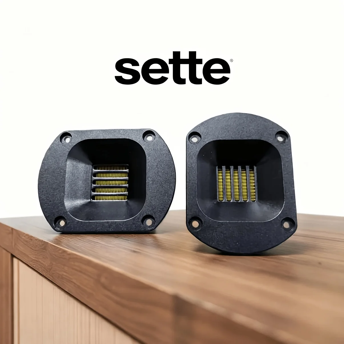 

2 pcs 4/8Ω cut-edge aluminum foldable tweeters, pneumatic audiophile-grade super tweeter units, HI-END level sound quality