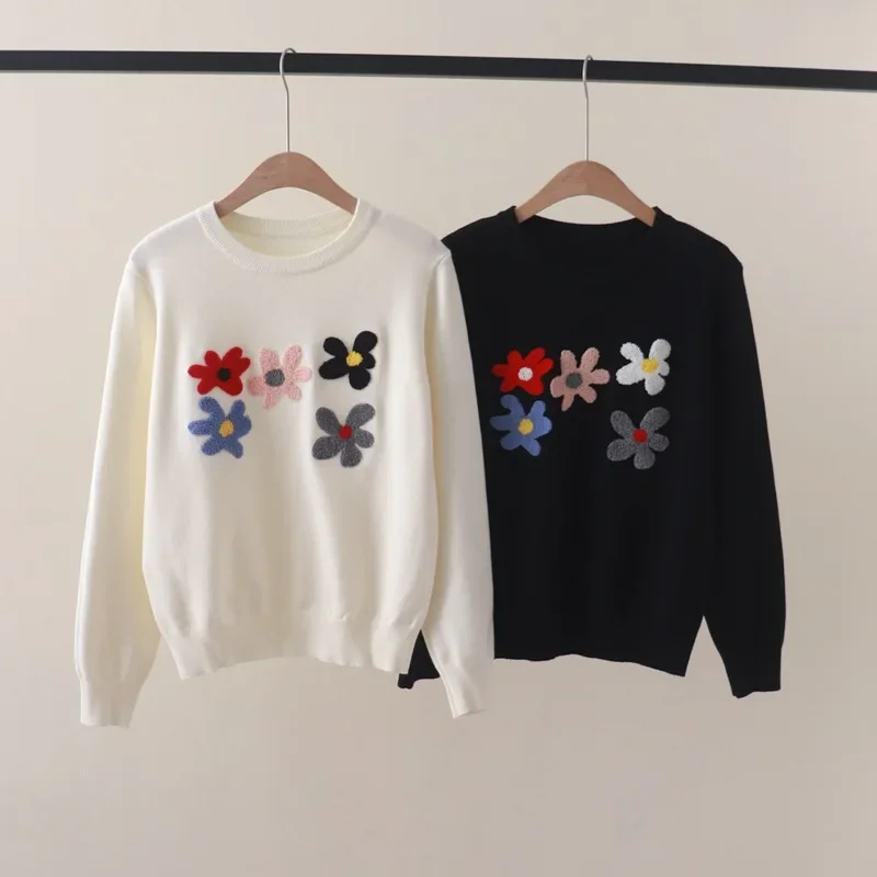 Autumn and Winter New Cute Youth-Looking Chest Fresh Flower Embroidered Crew Neck Pullover Sweater Outer Wear Inner Wear Sweater