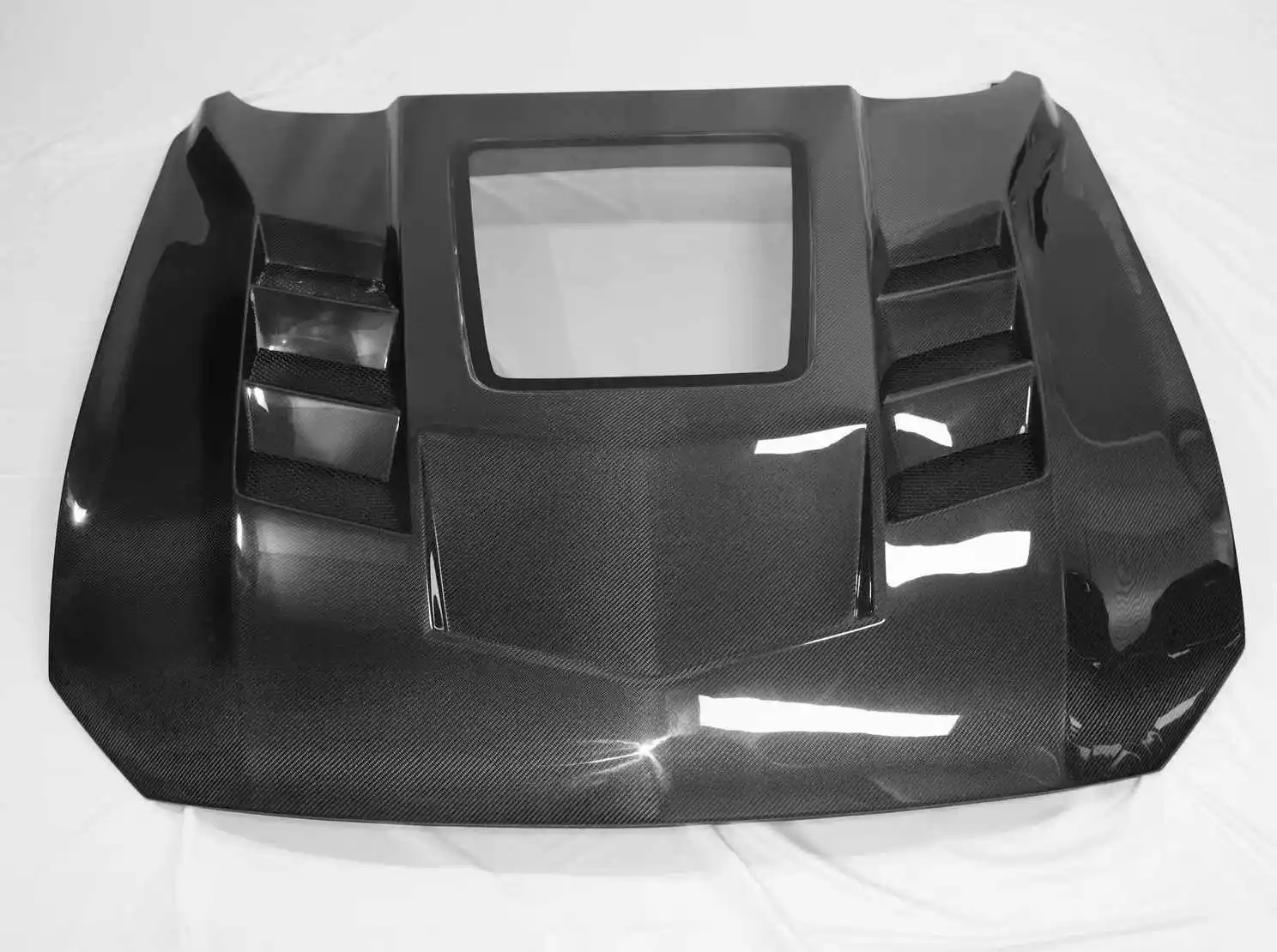 Carbon Fiber Engine Hood for Ford Mustang S650 2024+ Transparent Style Hood With Glass for Replacement.