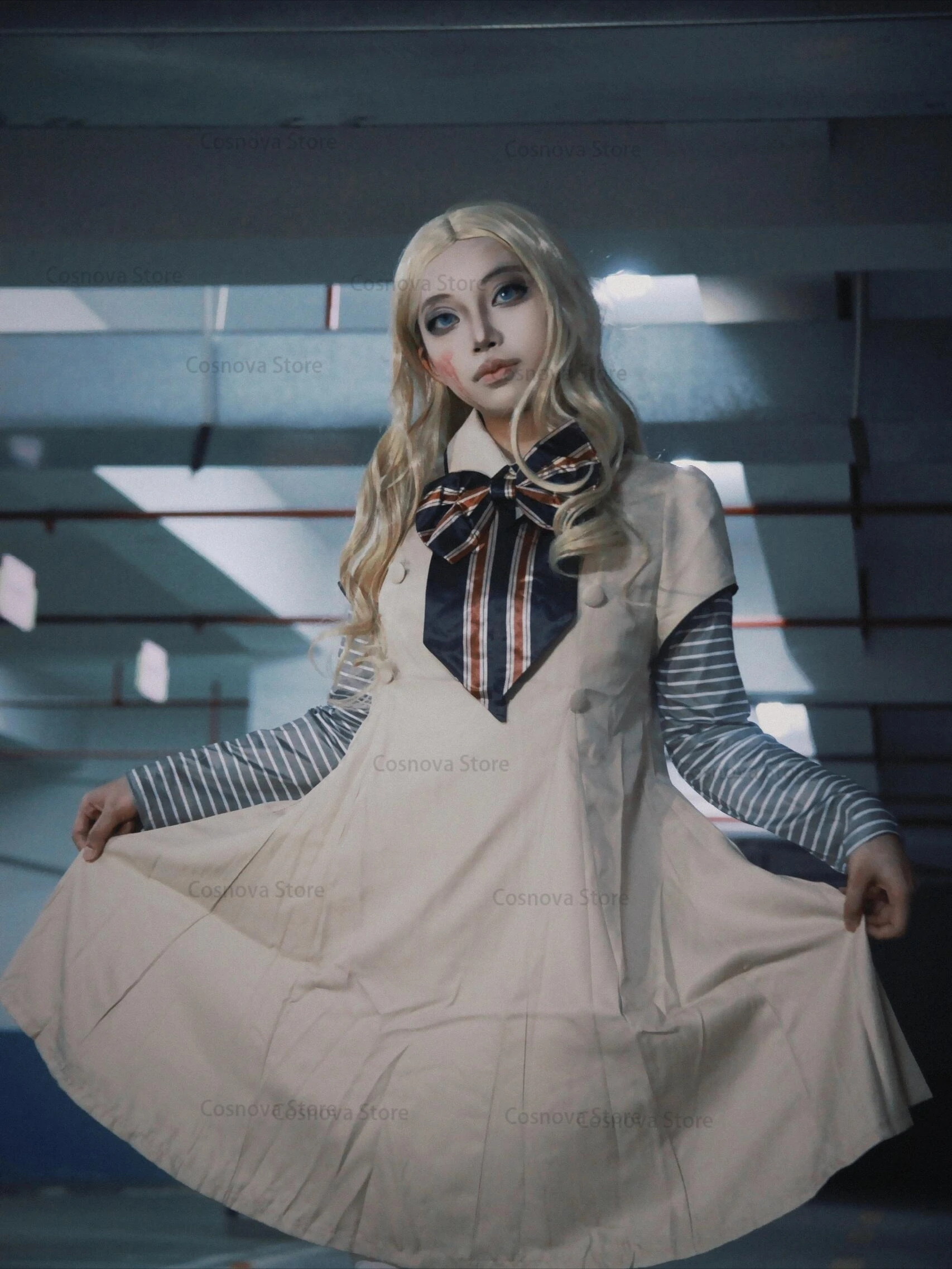 أزياء M3GAN التأثيرية للنساء والأطفال، شعر مستعار بني وأحمر، مجموعة كاملة من الملابس، شخصية فيلم الرعب، حفلة الهالوين، طراز عتيق