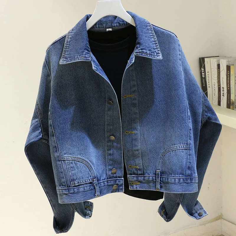 

Spring Autumn Vintage Blue Denim Jacket Women Loose Short Cowboy Outerwear Batwing Sleeve Big Pocket Jeans Jacket Coat Female