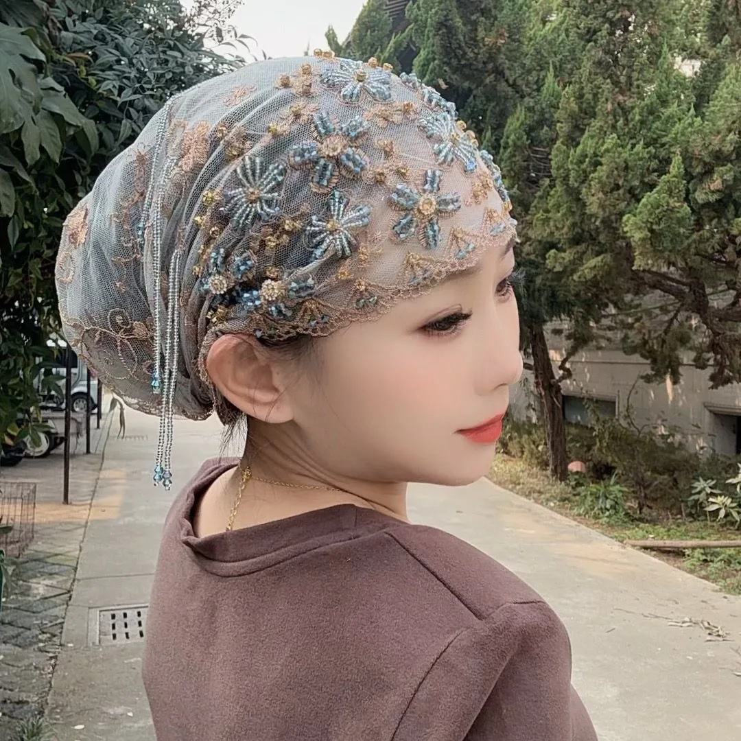 Berretto Hijab istantaneo in pizzo con diamanti e perline fatte a mano