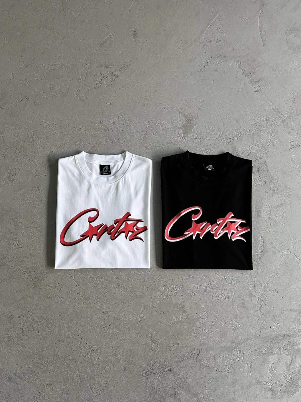 jf0358 – מבחן ותوصיה למכנסת Corteiz C Star Red And White CRTZ Tee