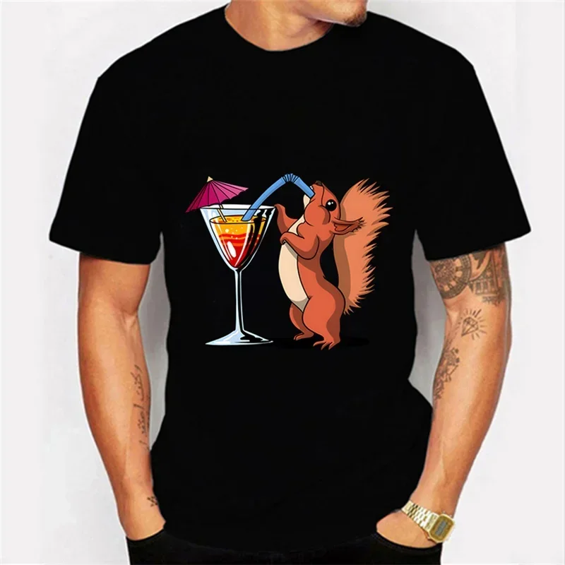 New Trendy Men T-shirt Squirrel Drinking Cocktail Funny Party Men Oversized T-shirts Short Sleeve Tops Summer Fashion Tshirts