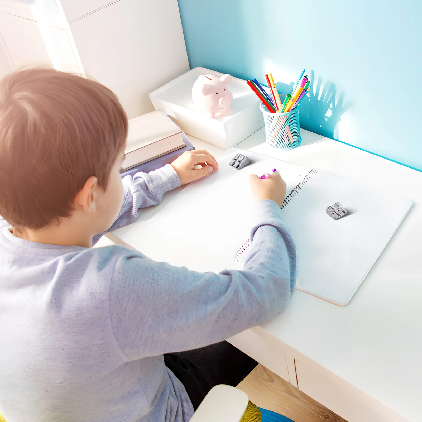 

16Pcs Holes Pencil Sharpeners Metal Manual Sharpening Tools Portable Lightweight Handheld Pencil Sharpeners