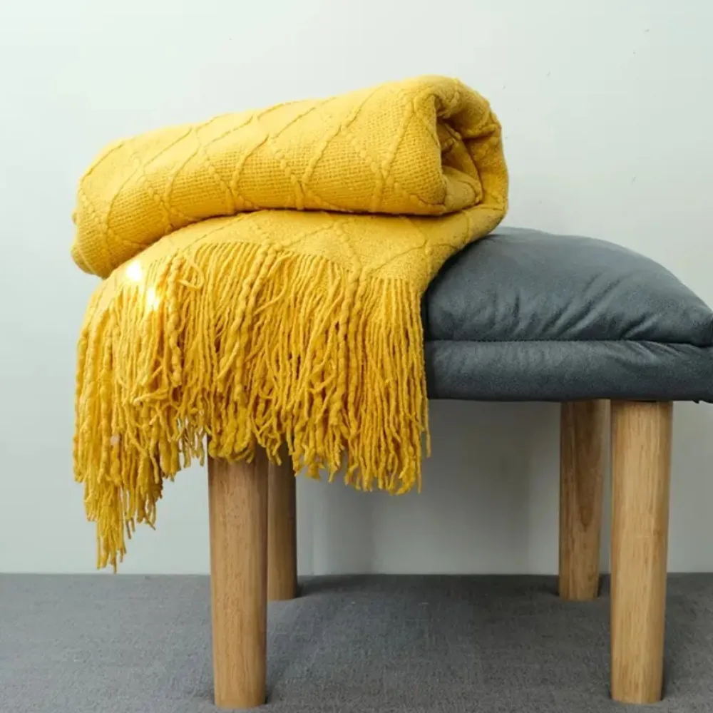 Luxury Oversized Fluffy Knitted Blanket Four Seasons Sofa Bed Double Bed Knee Nap Yellow Blankets Home Decor ThanksgivingGift