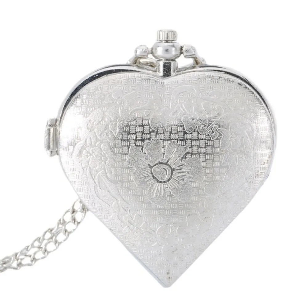 Exquisite Quartz Pocket Watch Alloy Hollow-out Clock Heart Shape Pendant Watch Fashion Accessories