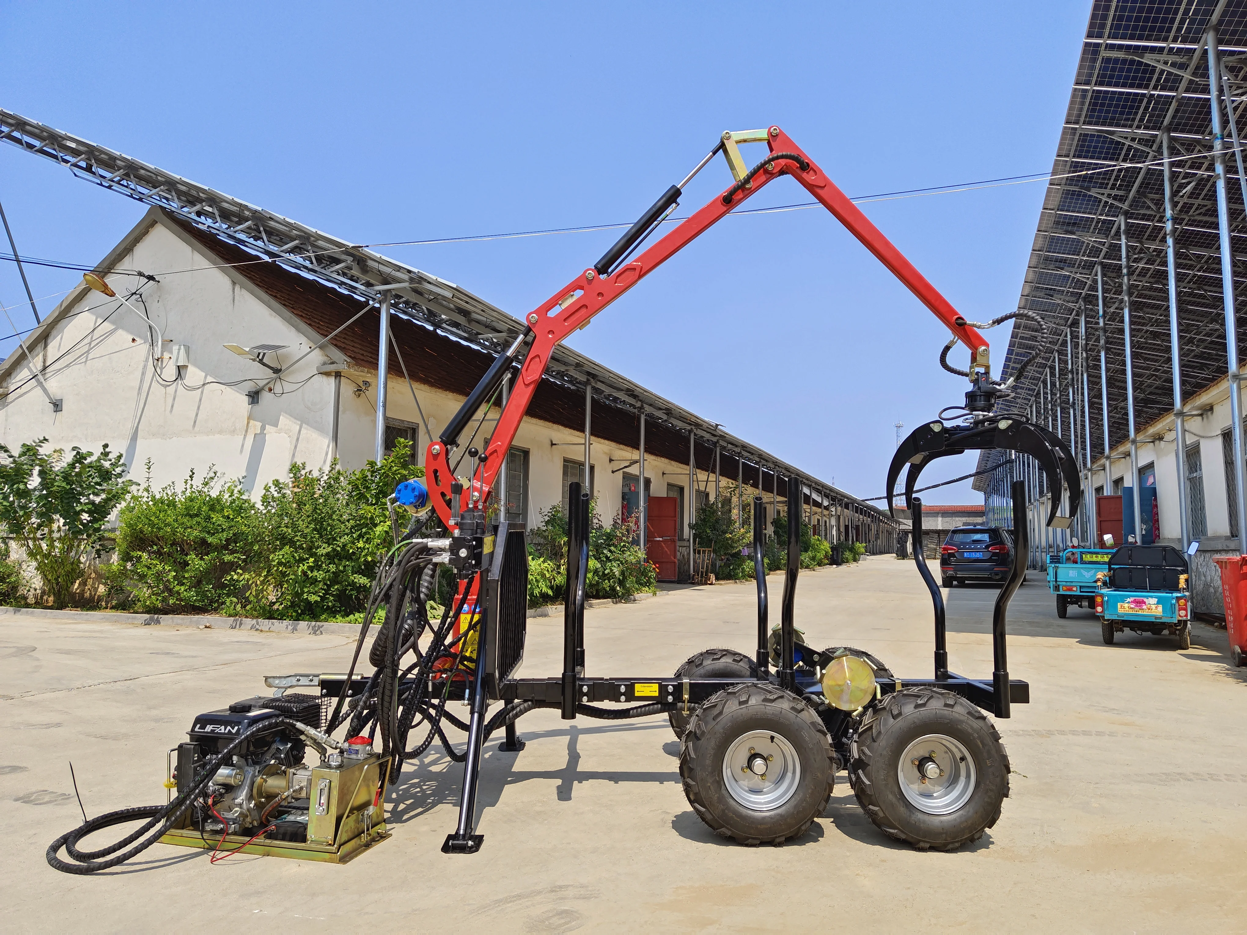 Hydraulic ATV Timber Wood Trailer with Crane Grapple Forestry Machinery with 1 Year Warranty