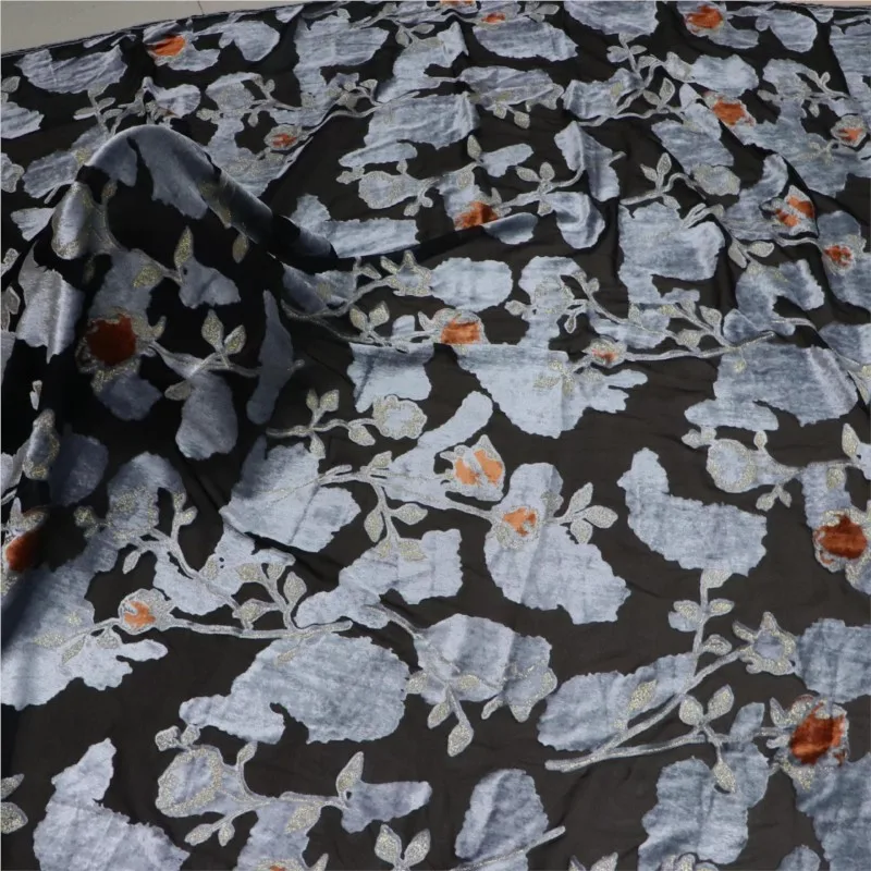 

High-quality cheongsam fabric for the sleeping dress made of woven brocade velvet printing gold stamping and gilding