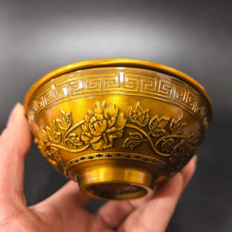 Chinese Retro Embossed Peony Bowl Vintage Metal Brass Bowl Desktop Ornament Home Feng Shui Offering Decor Collectible Craft Gift