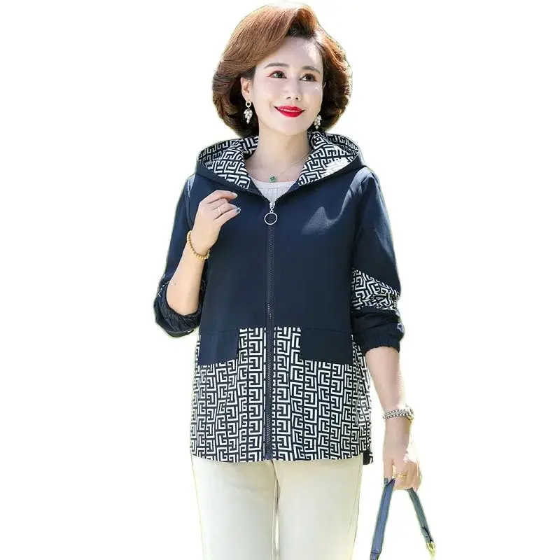 Mother's New Spring And Autumn Fashion Print Casual Hooded Coat Middle-aged And Elderly Women's Joker Foreign Style Short Coat