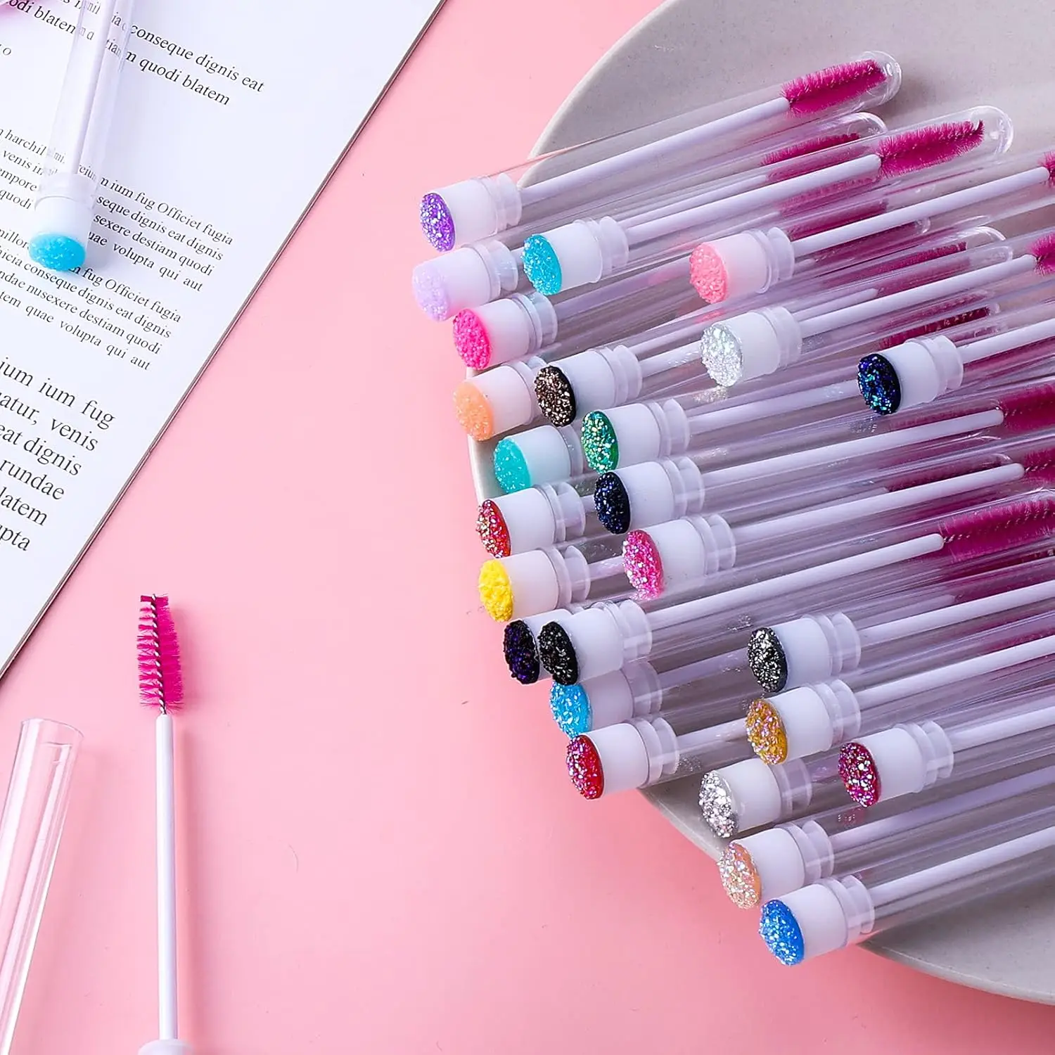 Baguettes de Mascara à cils réutilisables, 50 ensembles, avec Tube, brosse à bobine, dans un conteneur, étui applicateur de sourcils jetable, vente en gros