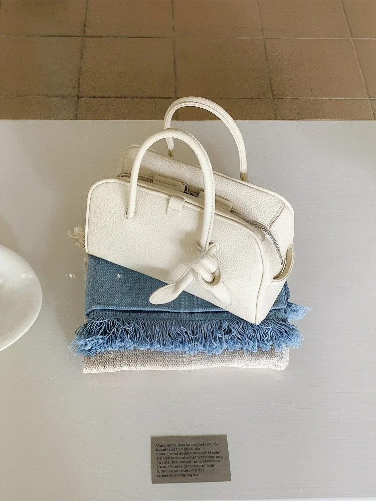 

Мягкая бостонская сумка Hijudy, женская сумка, сумка для боулинга цвета, корейская сумка Sle, весна 2025, новая повседневная сумка через плечо