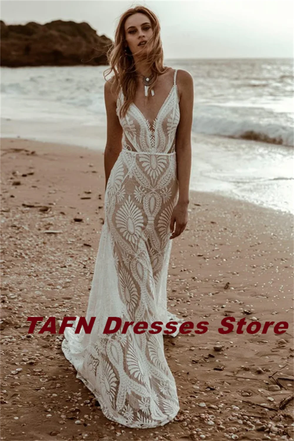 TAFN-Bohemian Wedding Vestidos com Spaghetti Straps, V-Neck, sem mangas, Backless, Bridal Gown, Sweep Train, A-line, Praia