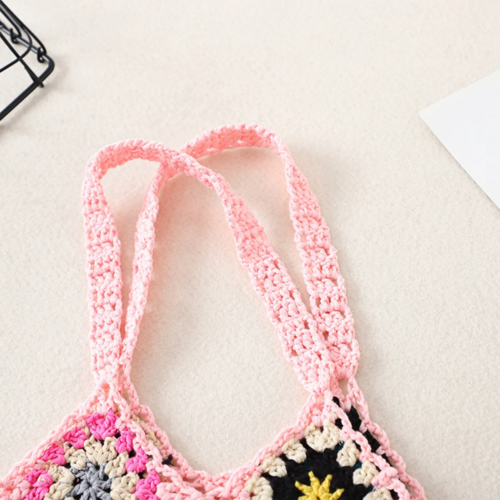 Handmade Crocheted Wool Handheld Wristlet Bag Casual Outing Travel Retro Hollow Bag Mochilas Para Mujer Mochilas Femeninas Y2k