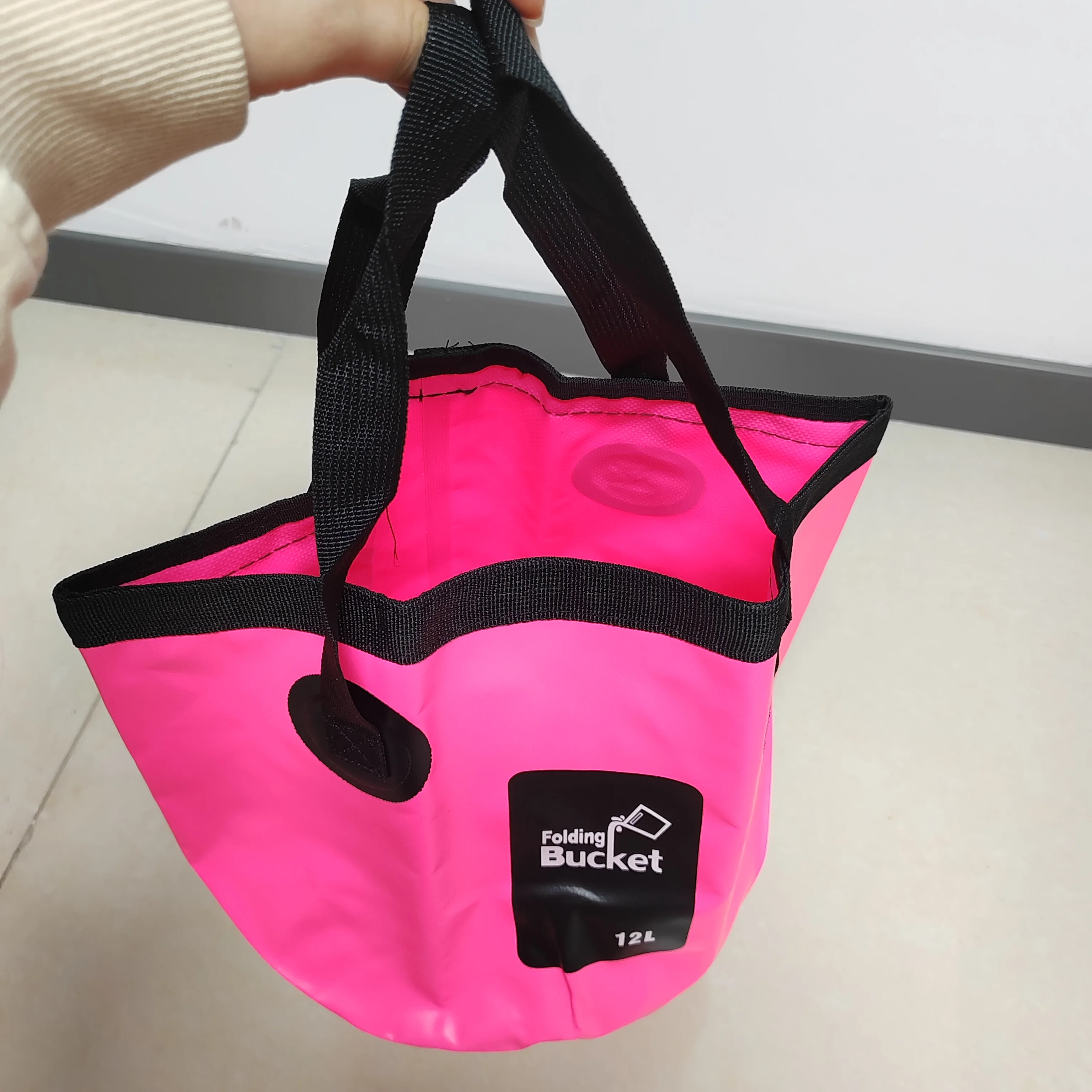 Portable Multifunctional Foldable Water Container, Collapsible Water Bucket Bag for Car Wash, Camping,Travel, Fishing, Gardening