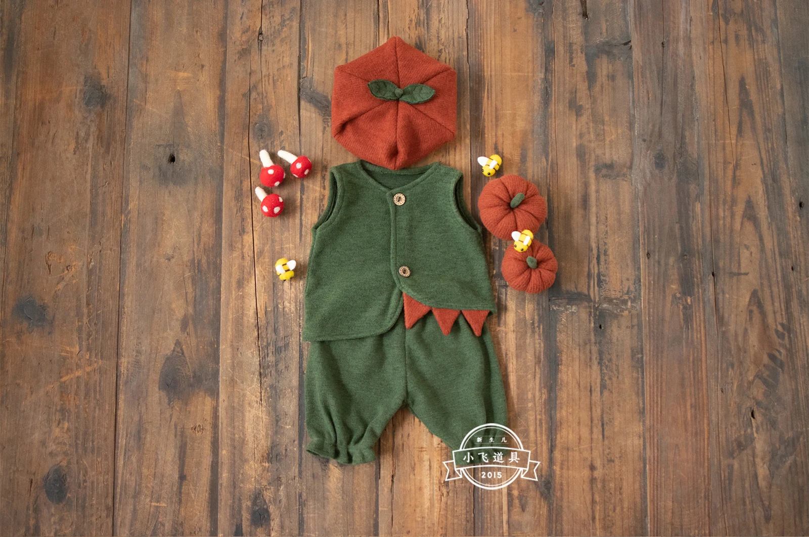 

Newborn photography pumpkin set doll vest fresh and cute style for male and female babies ニューボーンフォト 신생아사진