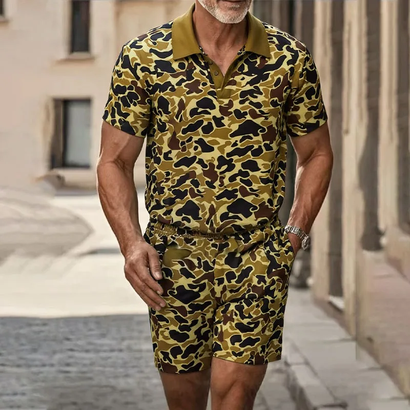 

Men's 2-Piece Camouflage Print Polo Shirt and Shorts Set Contrast Collar Casual Summer Outfit
